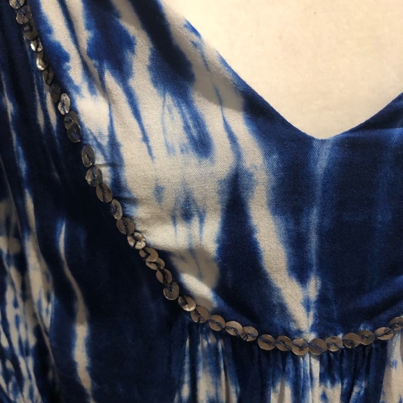 Cute cool tie dye M dress with sequin trim.size - Picture 2 of 6